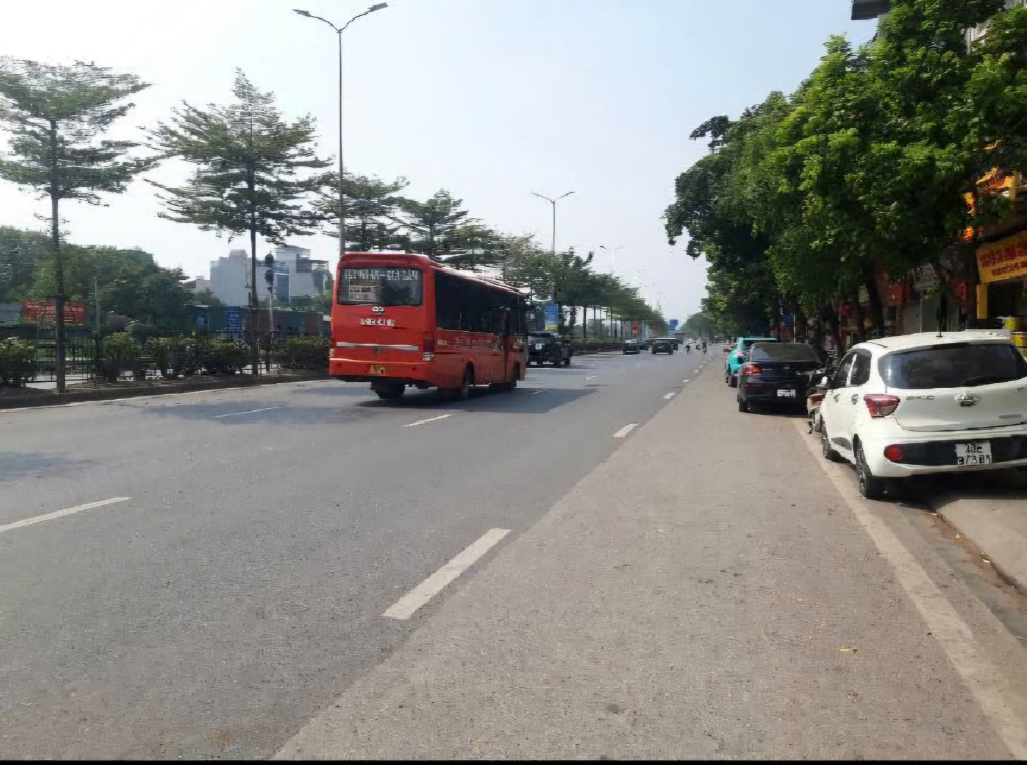 CỰC HIẾM- NHÀ MẶT PHỐ- VỈA HÈ RỘNG CHỈ 5,2 TỶ